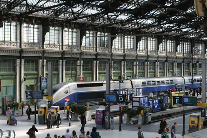 Départs de Paris Gare de Lyon avec voyage accompagné