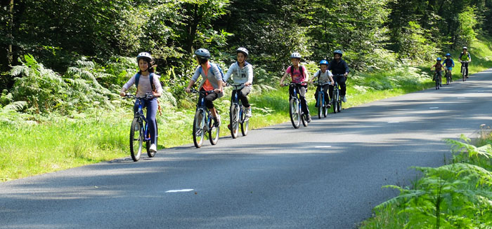 Balade en vélo dans un séjour de vaances