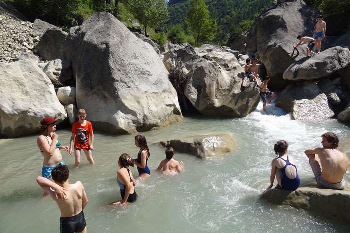 Baignade dans la Drôme