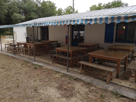 Le coin repas extérieur