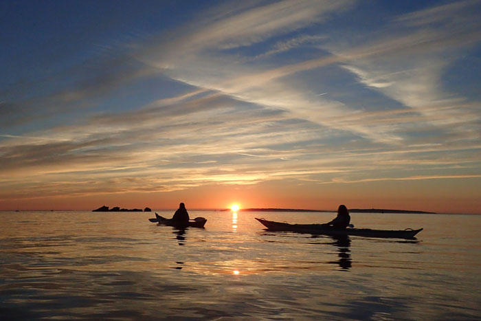 Kayak au coucher du soleil