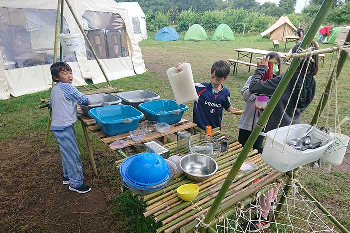 Vaisselle en camping
